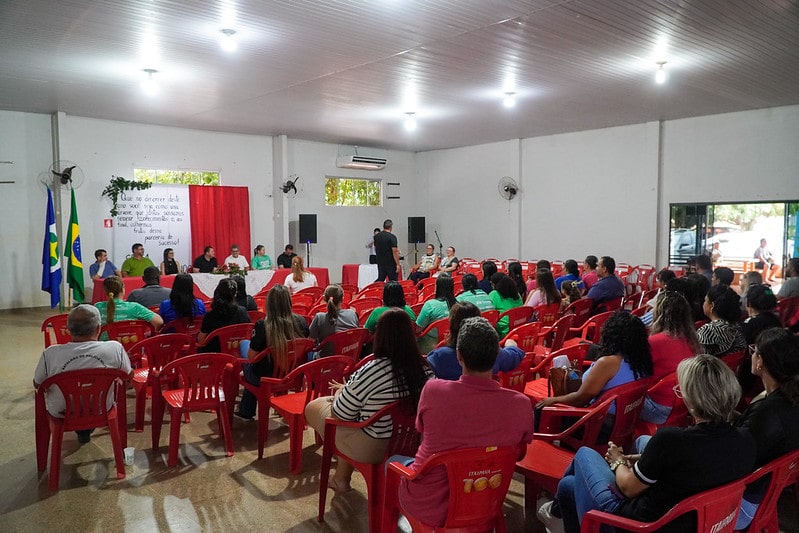 Boa Esperança promove união de educadores antes das aulas