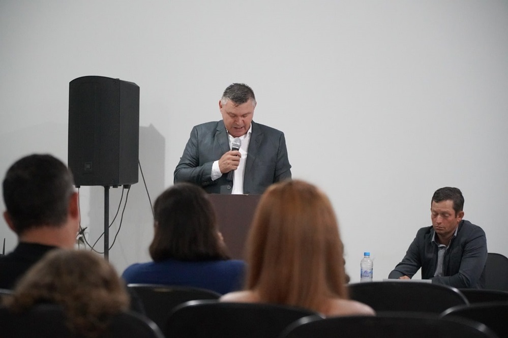Discursos sobre transparência geram debate acalorado na Câmara