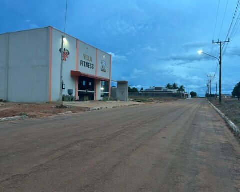 Crônica: ‘Entre festas e segredos – Um mistério no ar...’