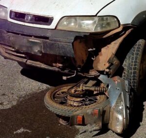 Acidente entre moto e carro assusta moradores em Boa Esperança