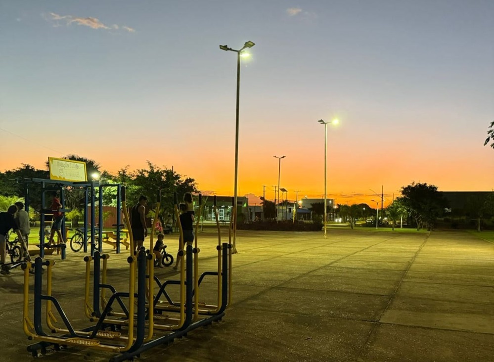 Crônica: "O novo visual da musa, um ‘novo’ prefeito e outros tipos"