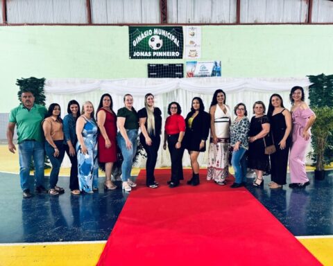 Baile da Miss Melhor Idade anima comunidade de Nova Ubiratã