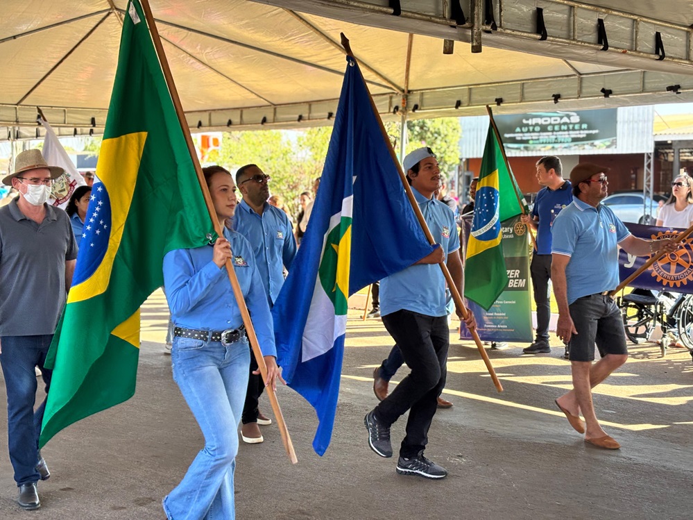 Desfile de 7 de Setembro emociona moradores de Nova Ubiratã