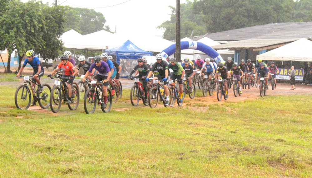 Santa Rita do Trivelato recebe Desafio XCM de MTB