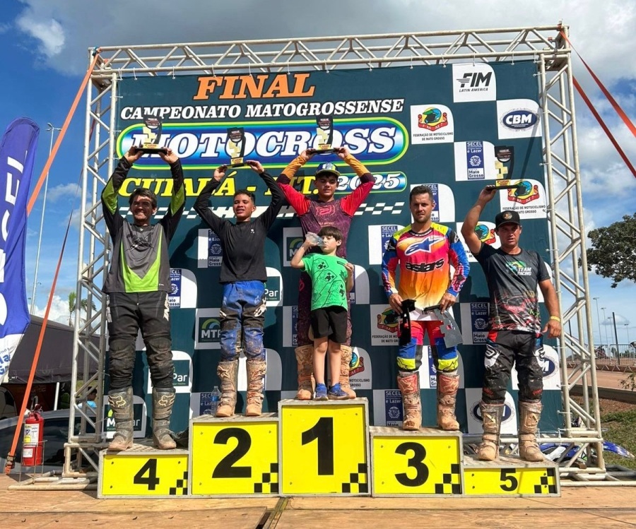 Piloto de Nova Ubiratã vence estadual de motocross na MX2JR