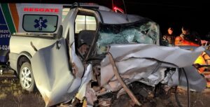 Acidente na MT-242 deixa seis feridos e interdita rodovia