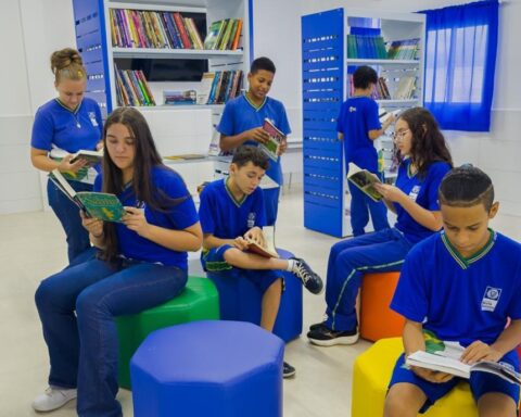 Seduc-MT abre seletivo para bibliotecário e nutricionista