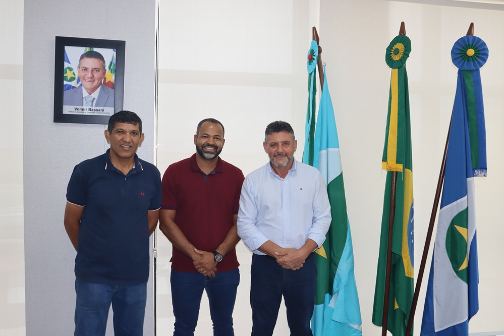 Novo secretário de Cultura e Esporte é apresentado em Trivelato