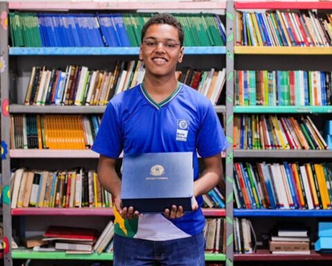 Estudantes de MT já podem se inscrever no Jovem Senador 2026