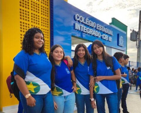 Volta às aulas movimenta escolas estaduais em Mato Grosso