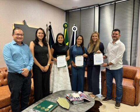 Autoridades de Nova Ubiratã buscam recursos em Cuiabá