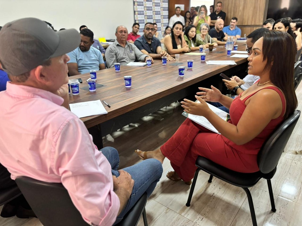 Juarez Costa e Leonardo Bortolin participam de reunião em Nova Ubiratã