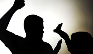 Homem agride companheira e é preso em Piratininga