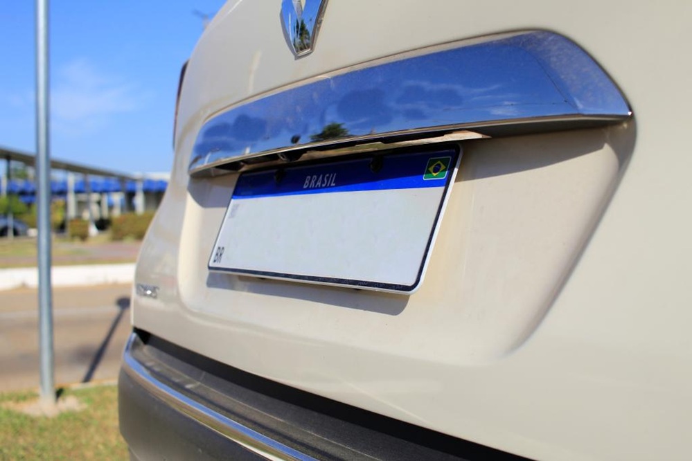 Detran-MT orienta sobre perda de placa de veículo