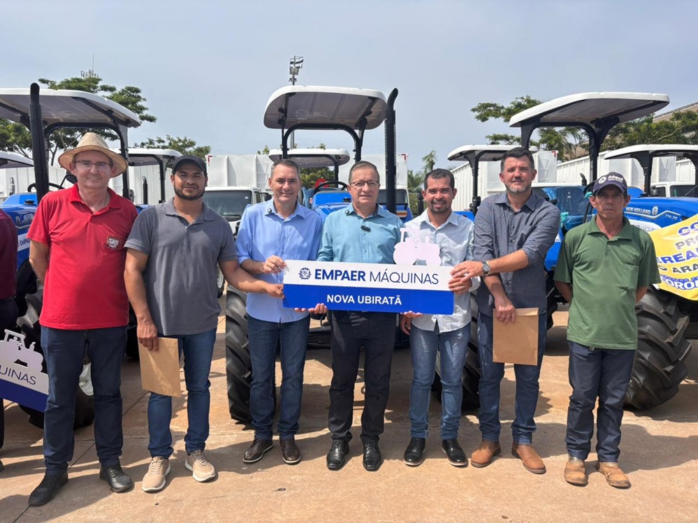 Nova Ubiratã recebe tratores para fortalecer agricultura familiar