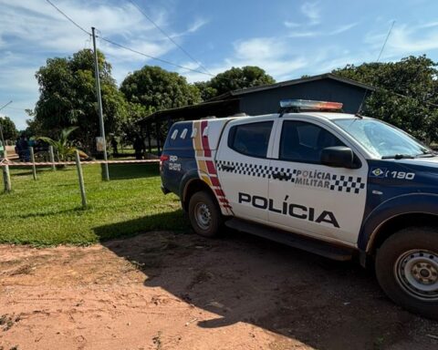 Jovem é encontrado morto em árvore no distrito de Piratininga
