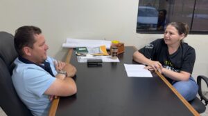 Vereadora e prefeito discutem apoio aos universitários de Boa Esperança