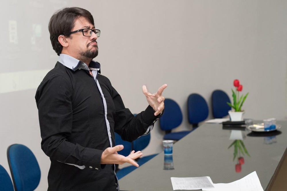 Seduc-MT abre inscrições para curso gratuito de Libras EaD