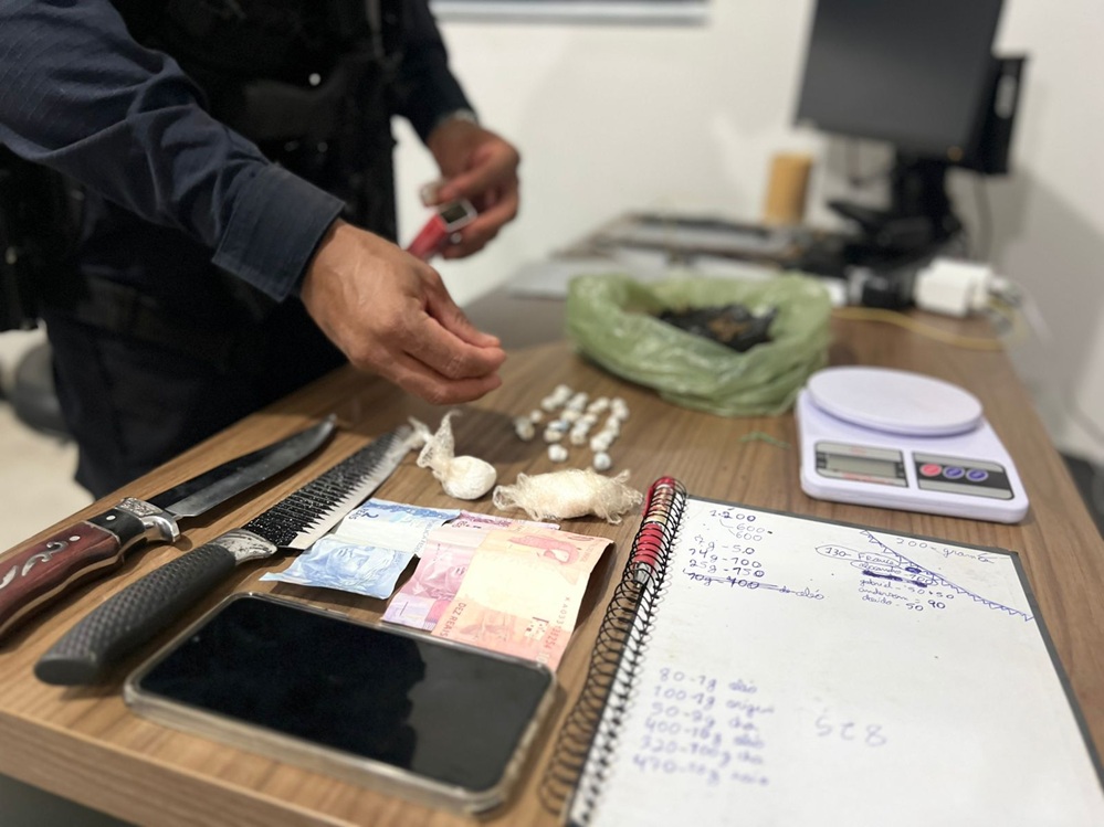 PM de Boa Esperança apreende drogas e detém três suspeitos
