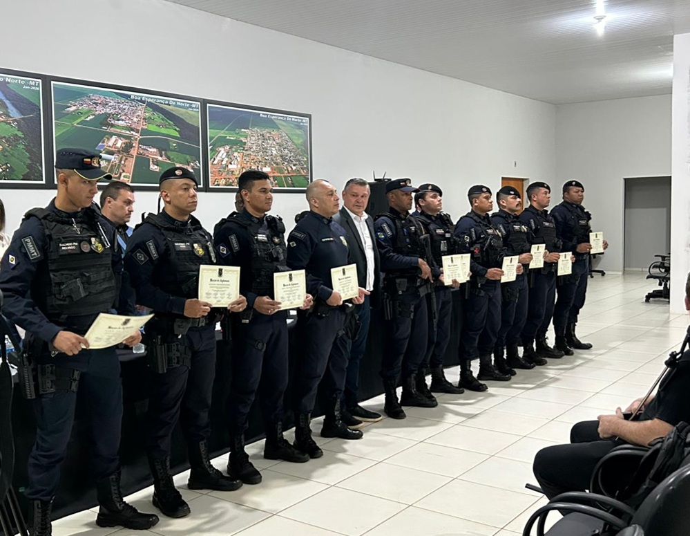 PMs recebem moção de aplausos da Câmara de Boa Esperança