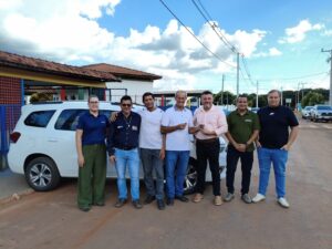 Escola municipal Nova Brusque recebe veículo em Trivelato