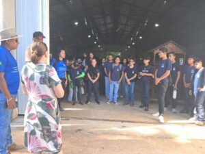 Museu de Tratores em Sorriso recebe estudantes de Caravágio