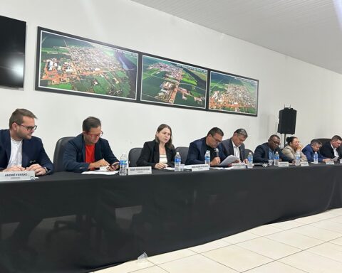 Vereadores defendem escola cívico-militar em Boa Esperança