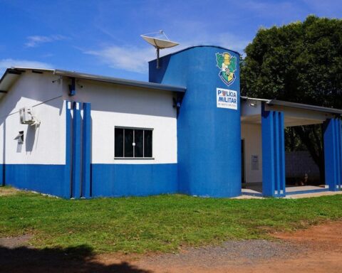 PM detém motorista por porte de maconha durante fiscalização na MT-140