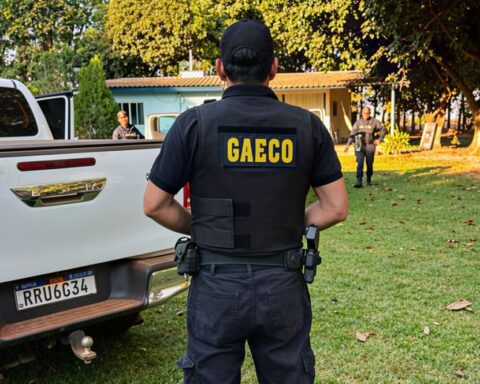 Gaeco cumpre 21 mandados em seis cidades de MT e bloqueia R$ 120 milhões