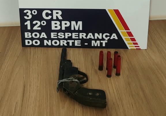 PM prende jovem com arma de fogo no Assentamento Santa Rosa