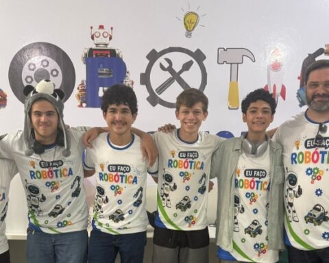 Lucas do Rio Verde conquista prêmio na Olimpíada de Robótica