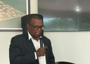 Vereador Olenil Lino pede segurança na Secretaria de Obras