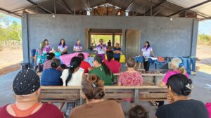 Ação social leva alimentos a famílias em Santa Rita do Trivelato