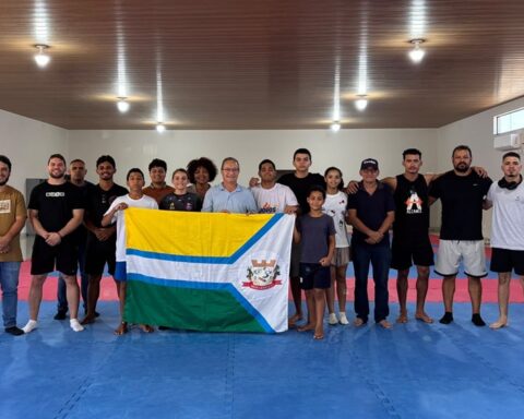 Atletas de Nova Ubiratã disputam Jiu-Jitsu estadual