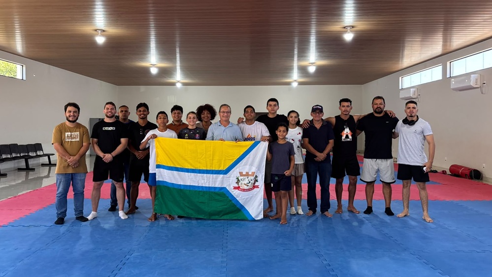 Atletas de Nova Ubiratã disputam Jiu-Jitsu estadual