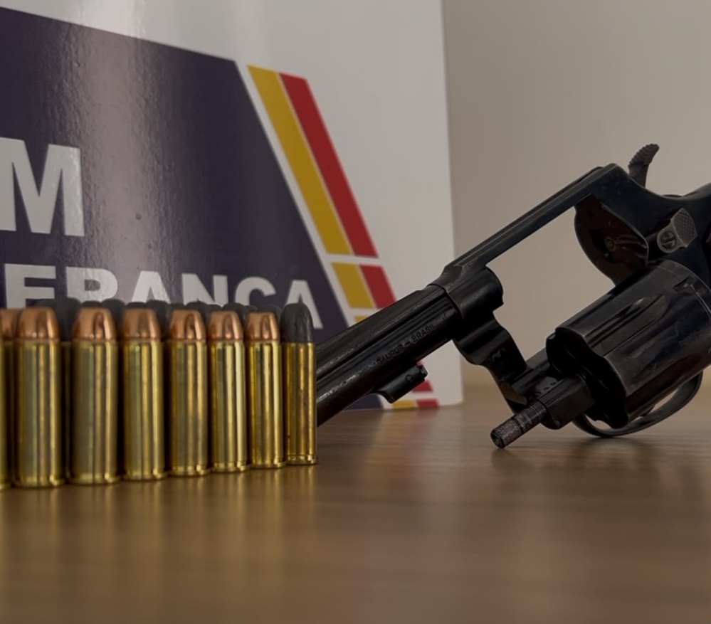 PM de Boa Esperança encontra revólver e 23 munições após denúncia