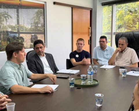 Prefeito de Sorriso cobra Energisa por oscilações de energia na cidade