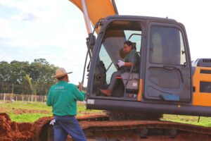 Prefeitura de Trivelato oferece curso de escavadeira hidráulica