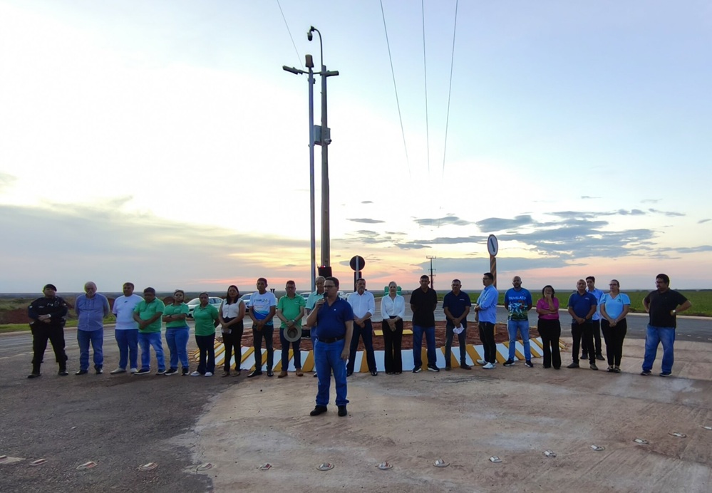 Prefeitura de Trivelato entrega melhorias na estrada SRT-03